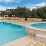 Garden In Mariella * אוסטוני
